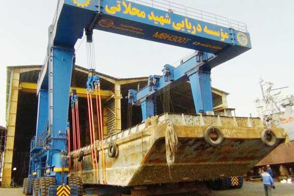 Launch of 300t Yacht Crane in Iran
