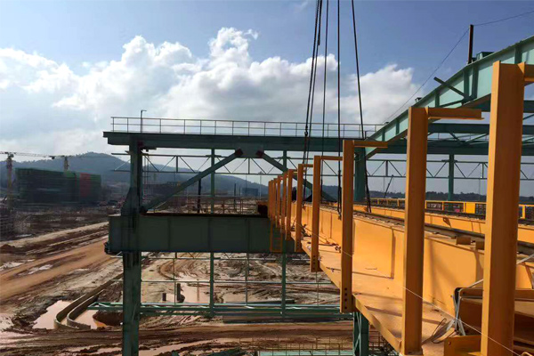 Malaysia-installation-overhead-crane