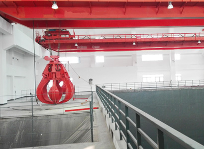 Nuclear Fuel Handling Overhead Crane